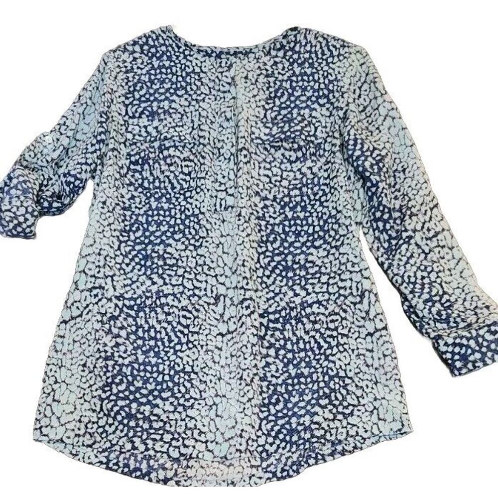 J. McLaughlin Animal Print Tunic Blouse Womens Sz M‎ 100% Silk Roll Tab Sleeves